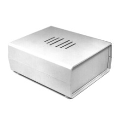 Z02.WHITE.W; Plastmasas korpuss 70x150x179mm Balts ar Ventilāci