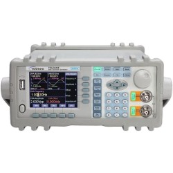 TFG-3610E; Generator: function; LCD TFT 3,5