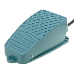 TFS-101; Switch: foot; Stabl.pos: 1; SPDT; 10A/250VAC; Leads: 1m lead; 12N; TEND