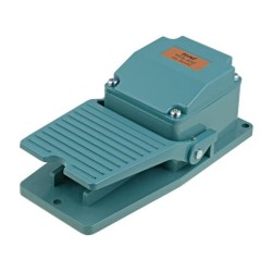 TFS-402; Switch: foot; Stabl.pos: 1; SPDT; 15A/250VAC; 34N; TEND