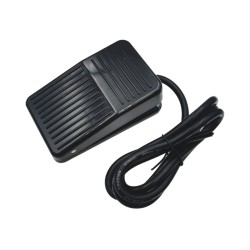 FS\01: Foot Switches;Switch: foot; Stabl.pos: 1; NC + NO; 10A/250VAC; IP20; -10÷70°C