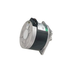 103H8223-6340; Motor: AC; 2-phase,bipolar,stepper; 100VAC; step 1,8°; 7.44Nm; SANYO DENKI